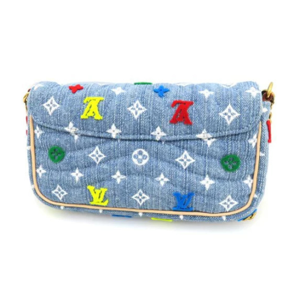 Louis Vuitton Pochette Chain Wave Black